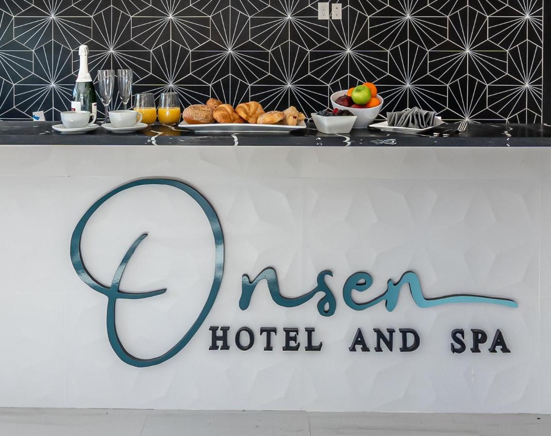 Onsen Hotel And Spa Desert Hot Springs Esterno foto